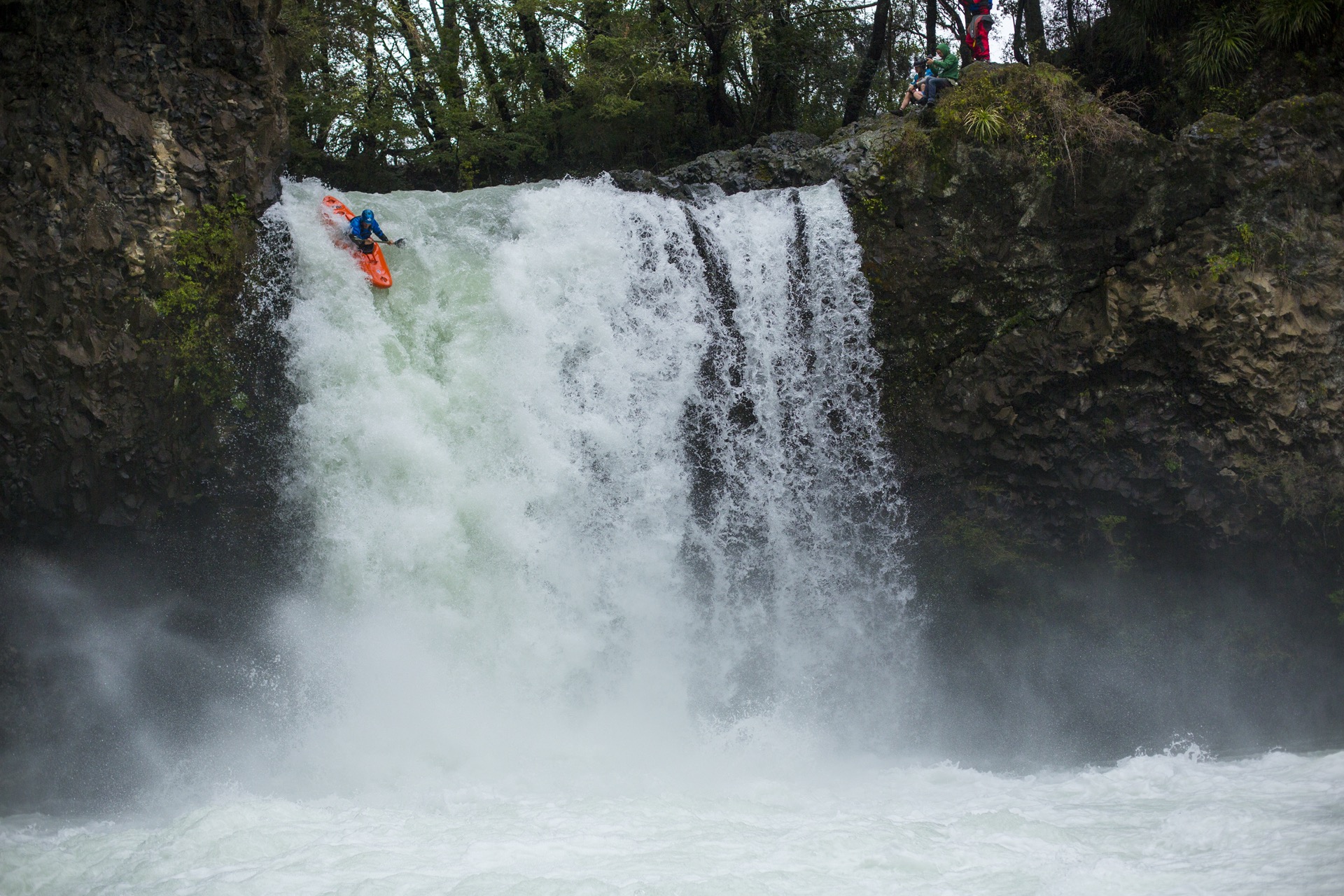 Kayak extremo en el sur de Chile